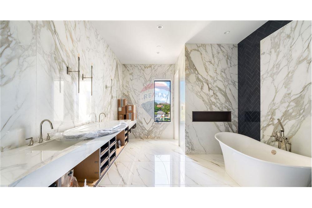 Villa - Venta - W Bay Bch North, West Bay, Islas Caimán - 14 - 90146034-194