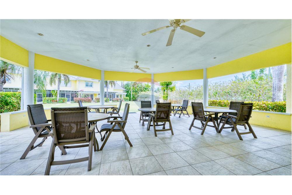 Appartement - Te Koop - South Sound, South Sound, Cayman Islands - 22 - 90146002-460