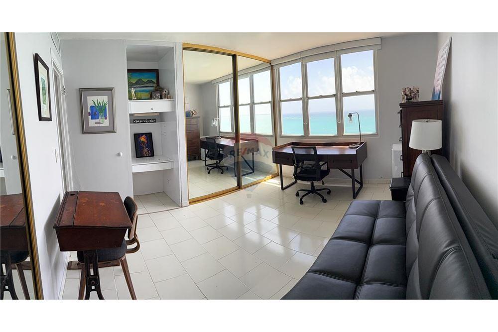 Condo/Apartment - For Sale - Isla Verde, Carolina, Puerto Rico - 23 - 90102025-336