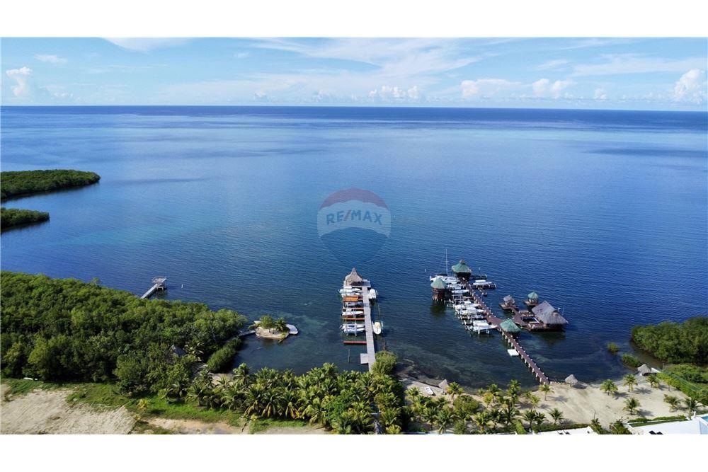 Villa - Venta - Roatan, Bay Islands, Honduras - 8 - 90143009-436