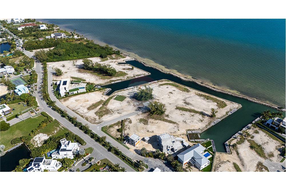 Commercial - Land - W Bay Bch North, West Bay, Cayman Islands - Caribbean & Central Ameri - 7 - 90146001-238