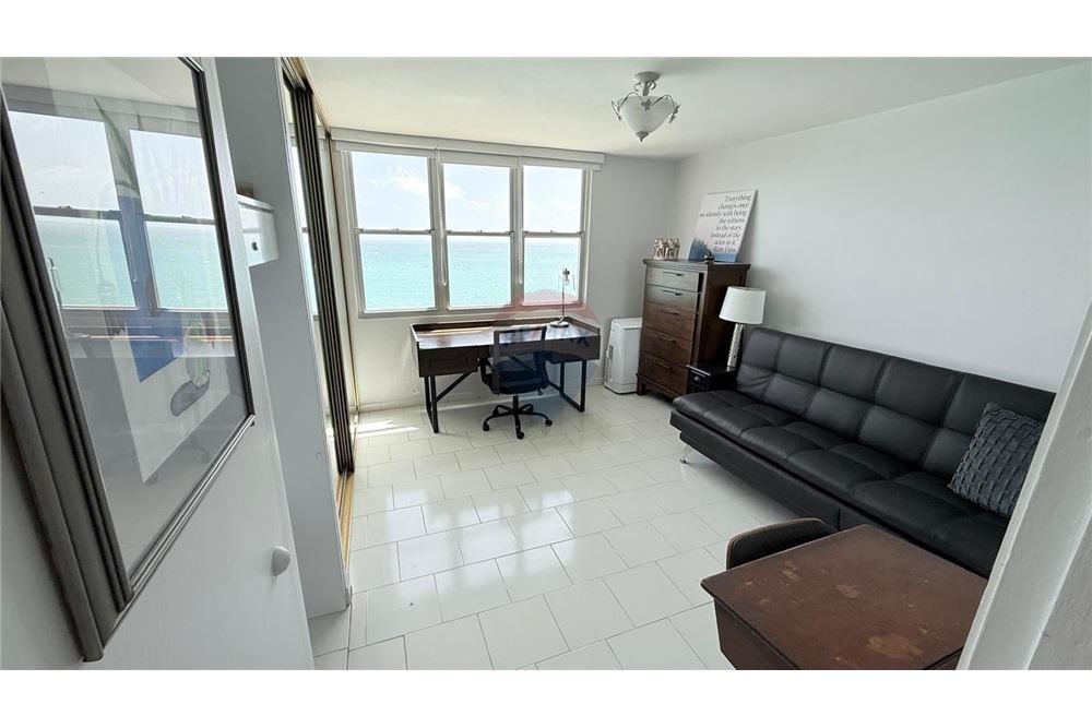Condo/Apartment - For Sale - Isla Verde, Carolina, Puerto Rico - 10 - 90102025-336