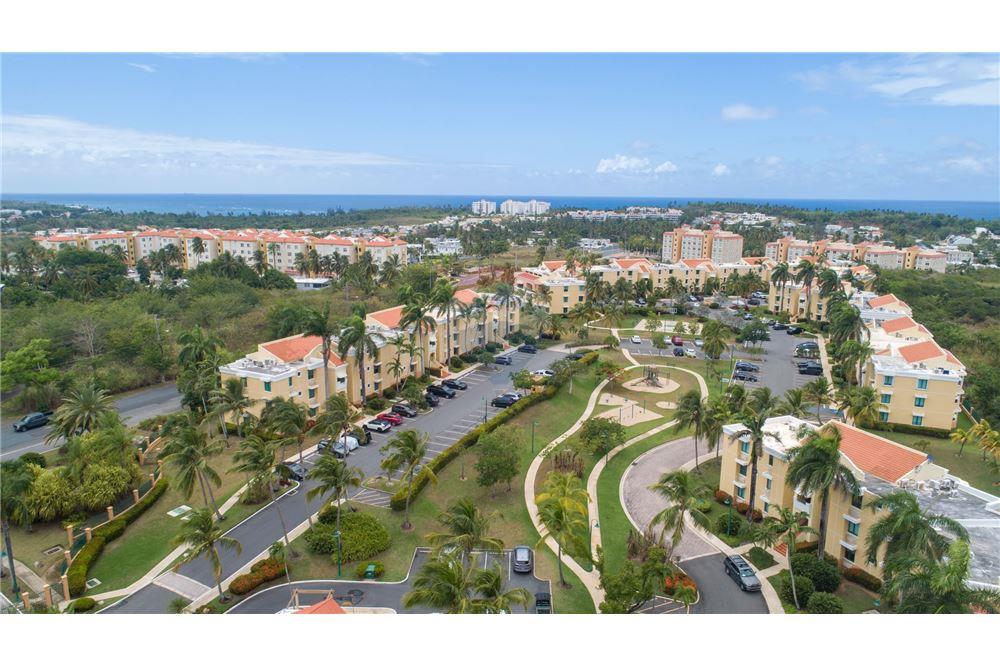 Villa - Venta - Vega Alta, Vega Alta, Puerto Rico - 31 - 90107007-123