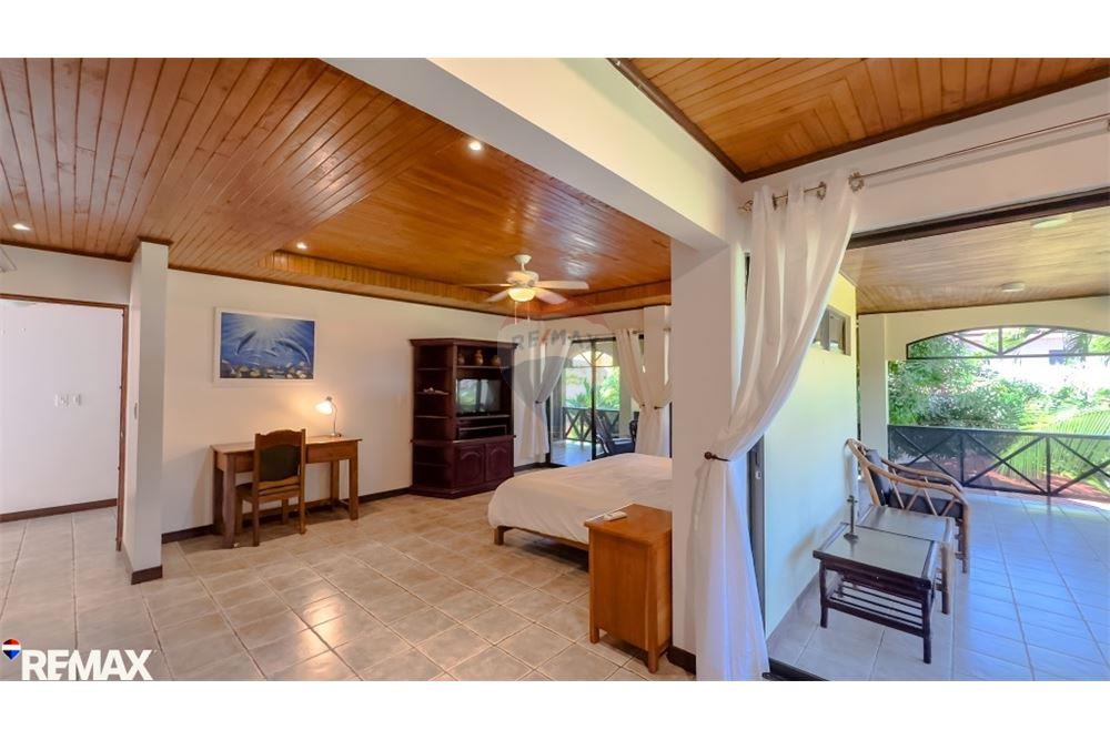 Residential - Villa - Jaco - Playa Hermosa, Puntarenas- Garabito, Costa Rica - Caribbean & Central Ameri - 19 - 90168012-243