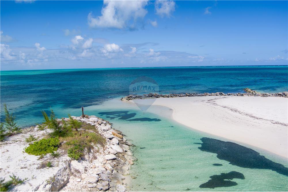 Grondstuk - Te Koop - Blue Mountain, Providenciales, Turks and Caicos - 11 - 90111001-81