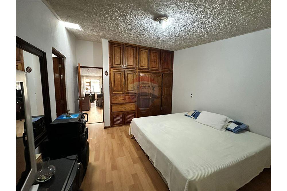 Villa - For Sale - Quetzaltenango, Quetzaltenango, Guatemala - 17 - 901011001-21