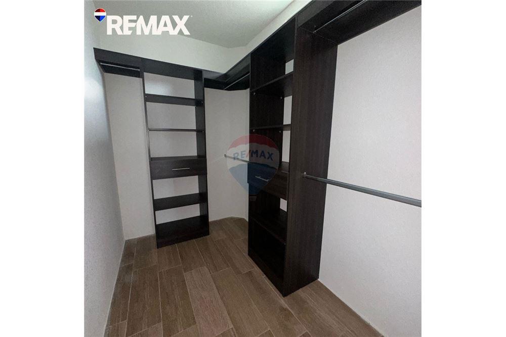 Villa - Venta - San José Pinula, Guatemala, Guatemala - 8 - 902611001-98