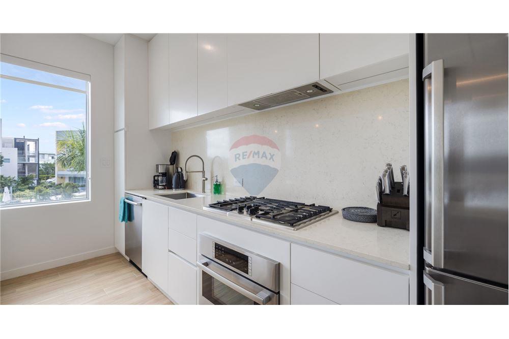 Condo/Apartment - For Sale - W Bay Bch South, Seven Mile, Cayman Islands - 6 - 90146051-40