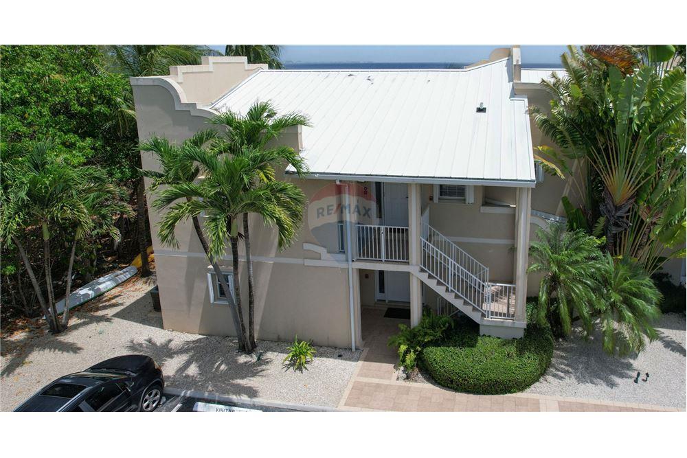 Appartement - Te Koop - W Bay Bch South, Seven Mile, Cayman Islands - 3 - 90146011-182