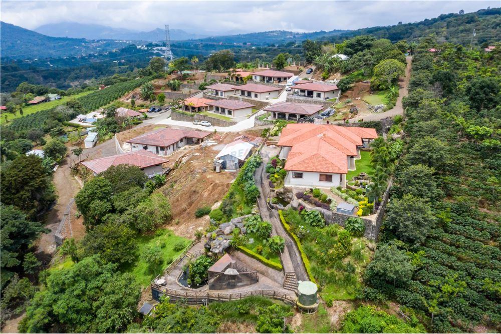 Residencial - Villa - Naranjo, Puntarenas, Costa Rica - Caribbean & Central Ameri - 34 - 90128002-990