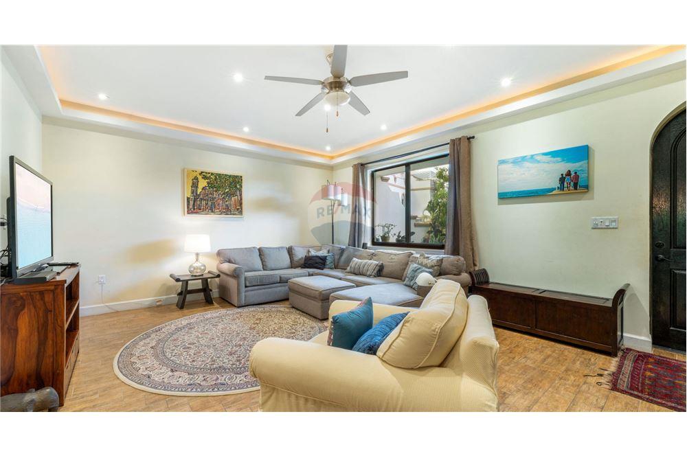 Condo/Apartment - For Sale - South Sound, South Sound, Cayman Islands - 18 - 90146034-193