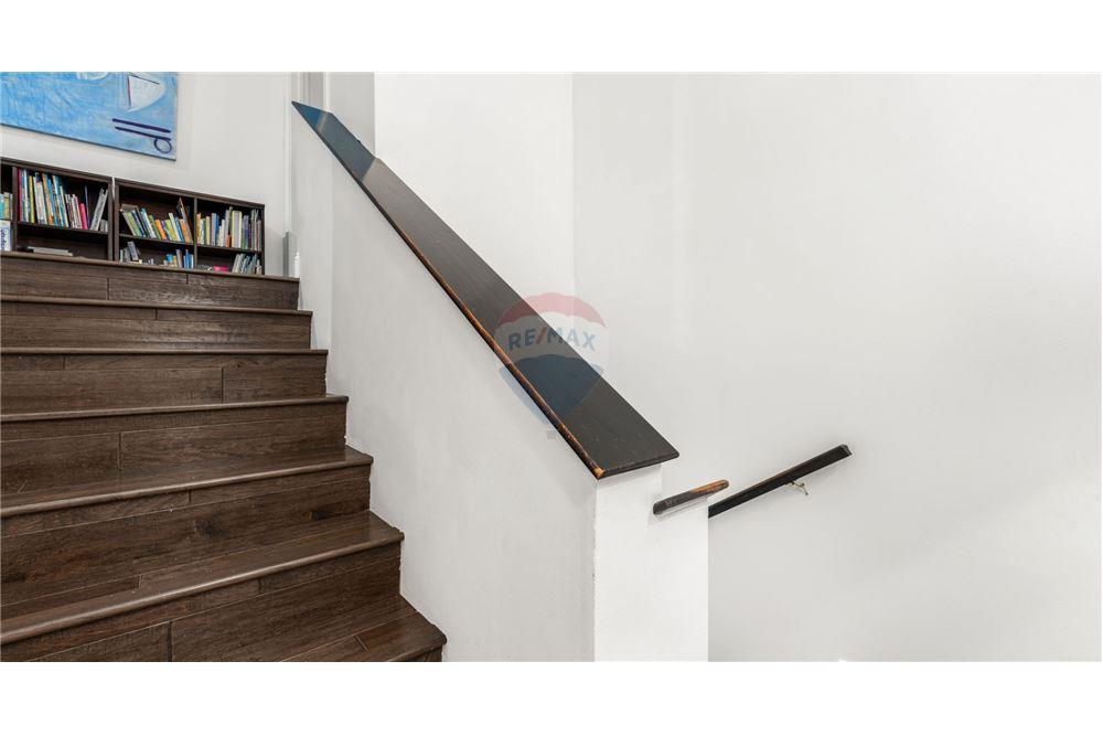 Condo/Apartment - For Sale - W Bay Bch South, Seven Mile, Cayman Islands - 42 - 90146034-175