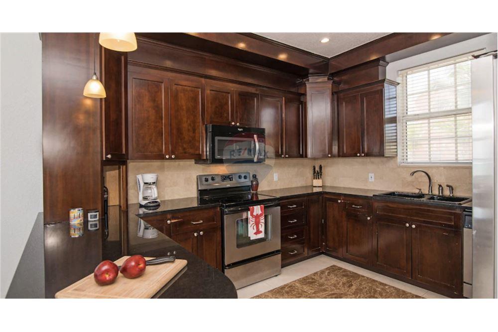 Condo/Apartment - For Sale - East End, East End, Cayman Islands - 13 - 90146034-188