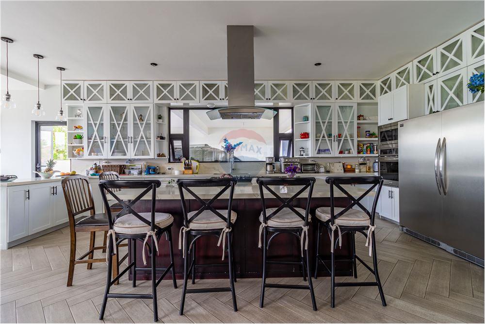 Villa - Venta - Fraijanes, Guatemala, Guatemala - 30 - 902091020-7