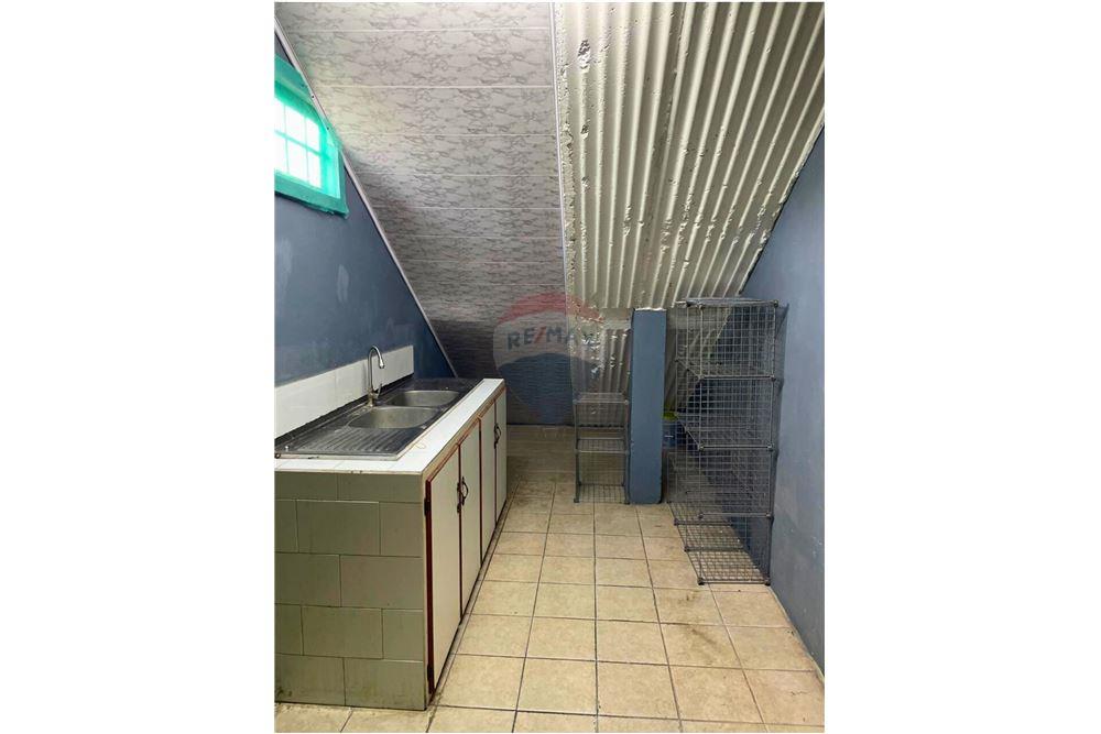 Bedrijfsmatig / Detailhandel - Te Huur - Couva, Caroni, Trinidad and Tobago - 3 - 90155117-58