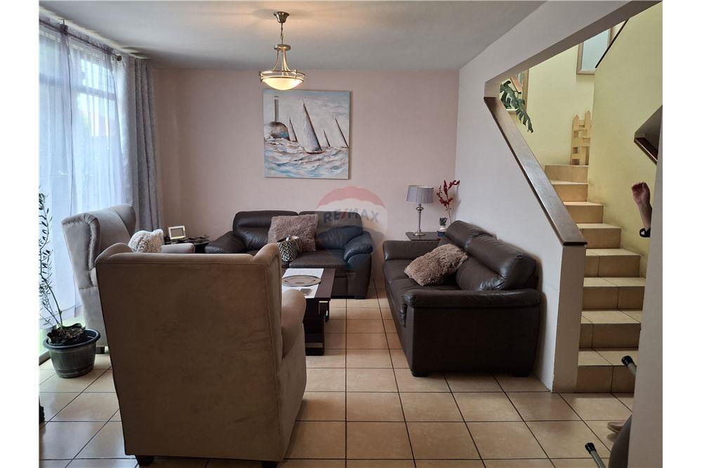 Villa - Venta - Mixco, Guatemala, Guatemala - 7 - 902091021-6