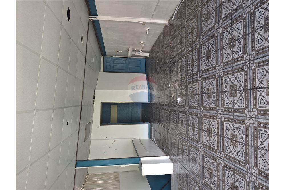 Bedrijfsmatig / Detailhandel - Te Koop - Arima, Arima, Trinidad and Tobago - 2 - 90155092-86