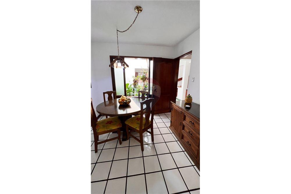 Villa - Venta - Vista Hermosa, Guatemala, Guatemala - 10 - 902651007-4