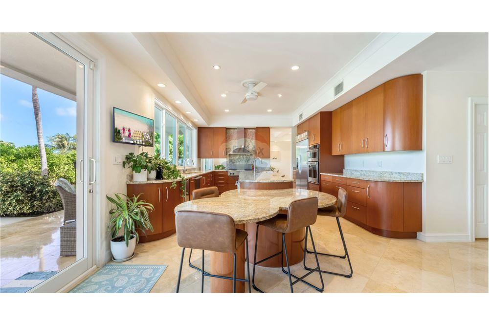 Villa - Venta - W Bay Bch North, West Bay, Islas Caimán - 15 - 90146034-171