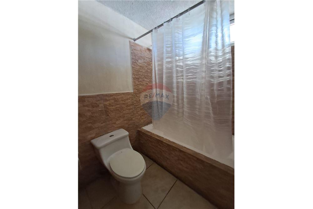 Villa - Venta - Mixco, Guatemala, Guatemala - 17 - 902651007-6