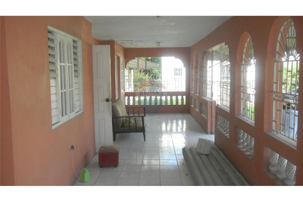 Villa - For Sale - Fairfield, Saint Catherine, Jamaica - 4 - 901321002-14