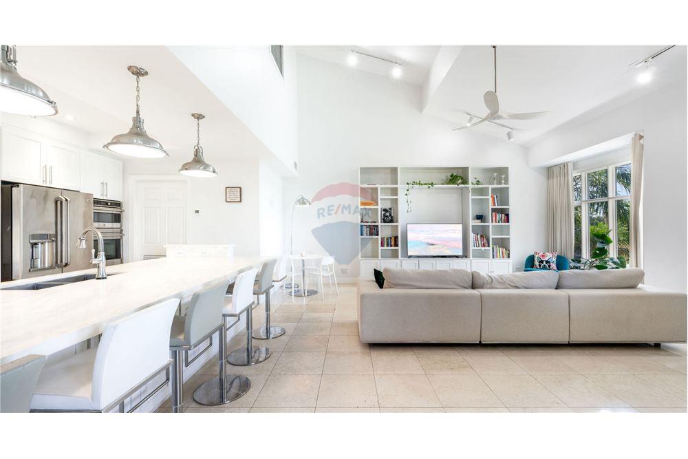 Condo/Apartment - For Sale - W Bay Bch South, Seven Mile, Cayman Islands - 10 - 90146034-175