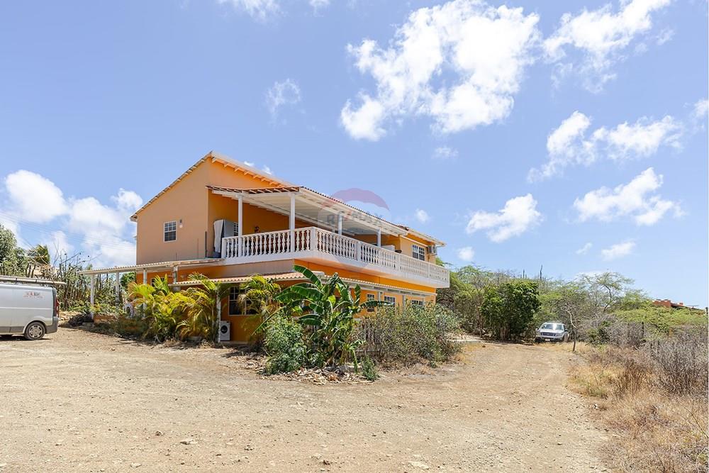 House in Nawati - Bonaire, diver's paradise - 5 bedrooms