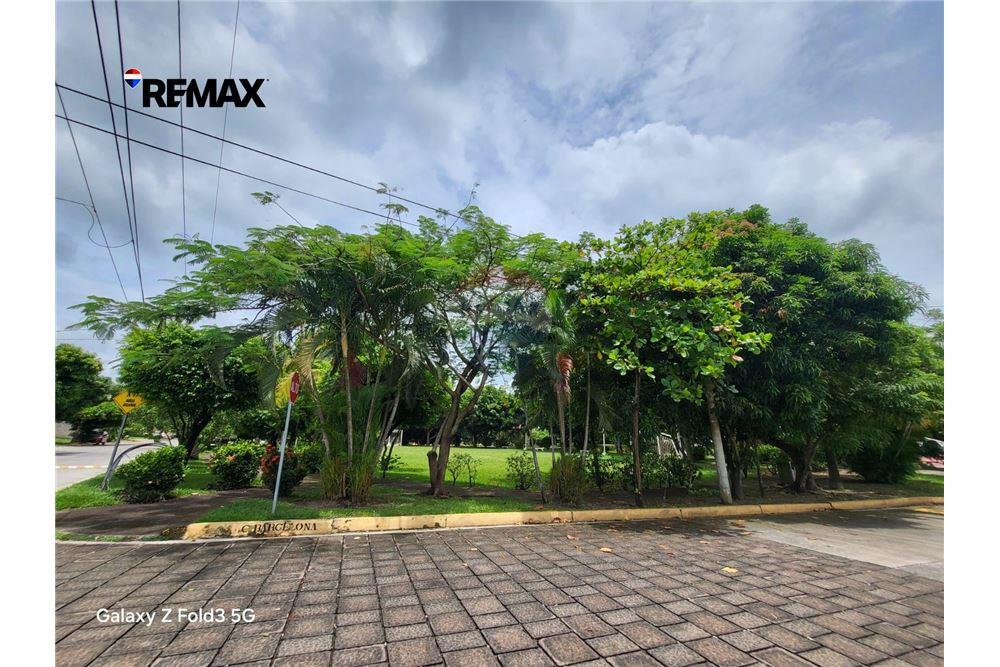 Villa - For Sale - Quezaltepeque, La Libertad, El Salvador - 20 - 902271004-47