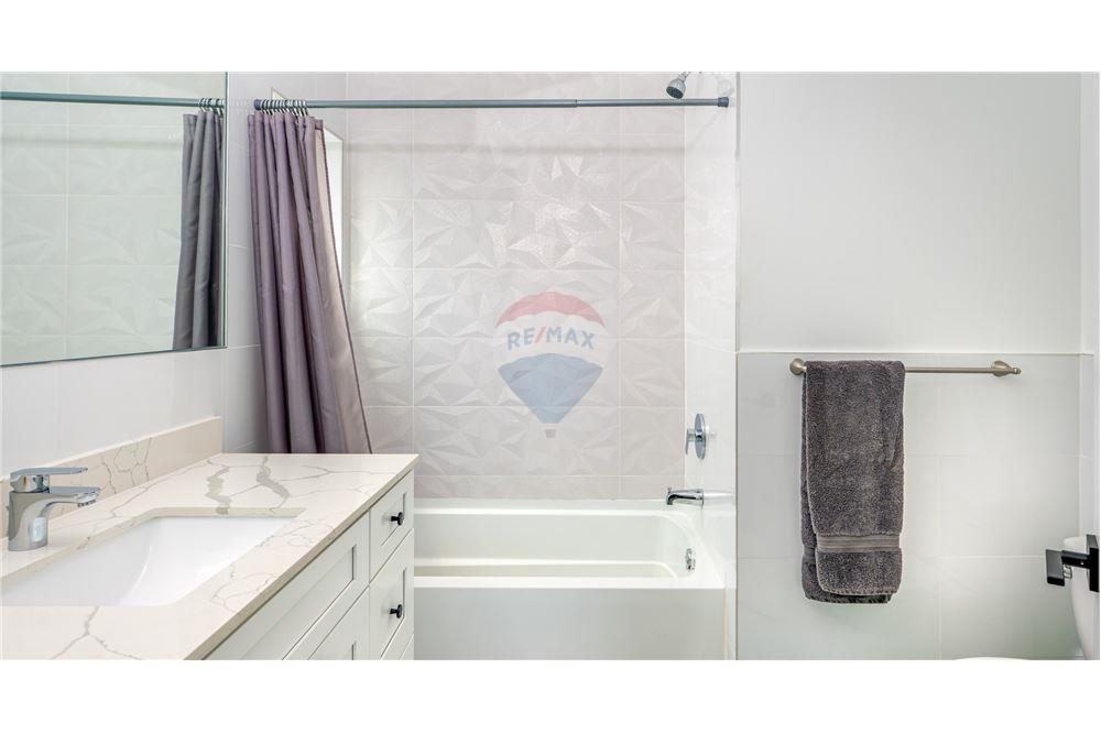 Appartement - Te Koop - W Bay North East, West Bay, Cayman Islands - 11 - 90146056-4