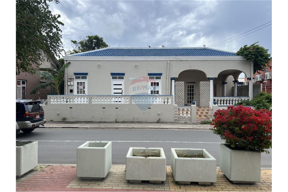 Bedrijfsmatig / Detailhandel - Te Koop - Oranjestad, Aruba, Aruba - 53160 - 90105035-25