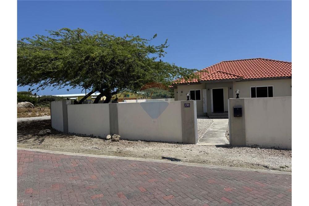 Villa - Te Koop - Noord, Aruba, Aruba - 56817 - 90105001-169