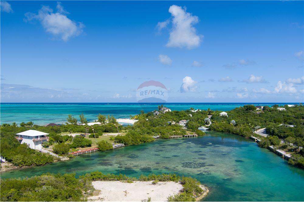Grondstuk - Te Koop - Blue Mountain, Providenciales, Turks and Caicos - 23 - 90111001-81