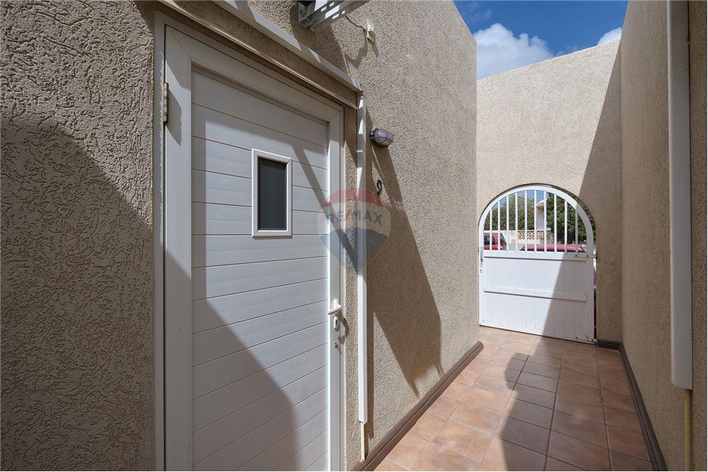 Local Comercial - Venta - Oranjestad, Aruba, Aruba - 55974 - 90105005-514