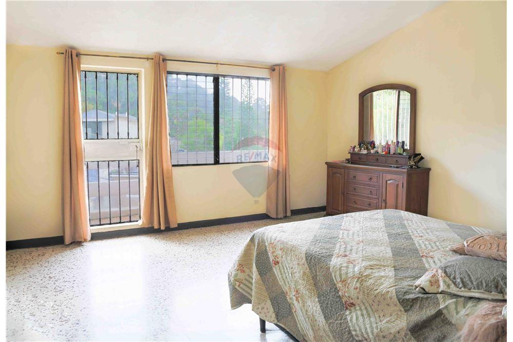 Villa - Venta - Zona 16, Guatemala, Guatemala - 10 - 902611001-86