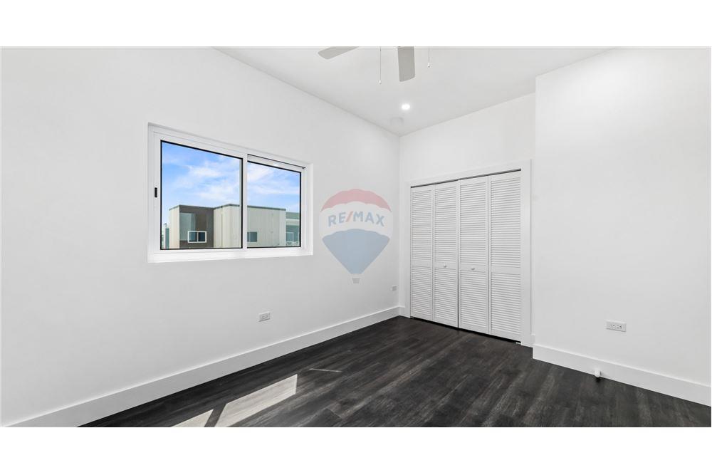 Condo/Apartment - For Sale - George Town, Grand Cayman, Cayman Islands - 10 - 90146018-295