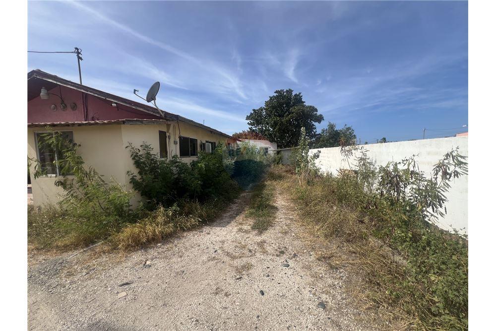 Villa - For Sale - Noord, Aruba, Aruba - 57044 - 90105035-33