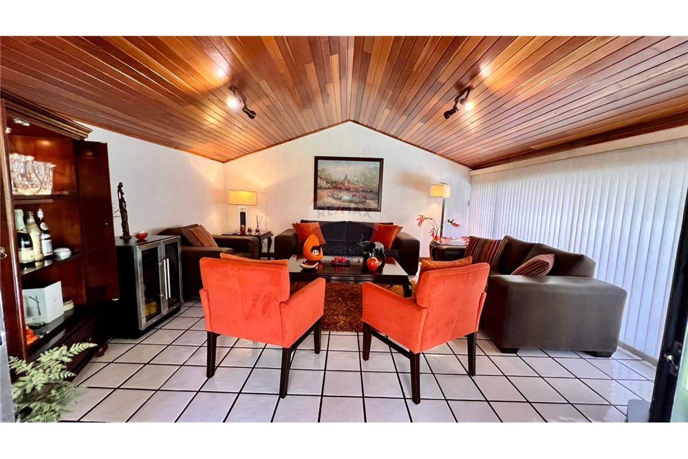 Villa - Venta - Vista Hermosa, Guatemala, Guatemala - 2 - 902651007-4