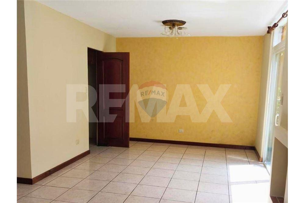 Villa - Te Koop - Zona 16, Guatemala, Guatemala - 6 - 902091017-22
