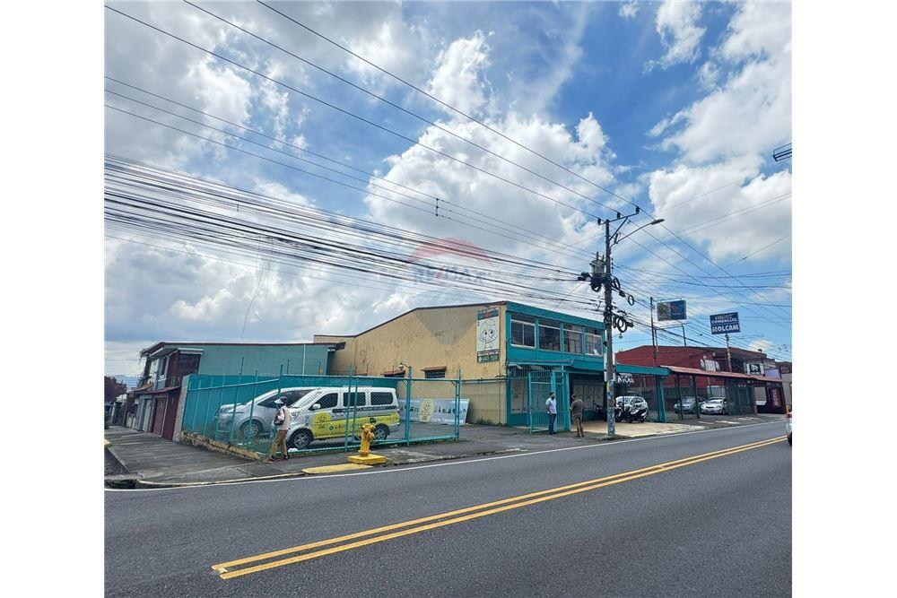 Commercial/Retail - For Sale - San Juan, San José - Tibás, Costa Rica - 1 - 902261021-13