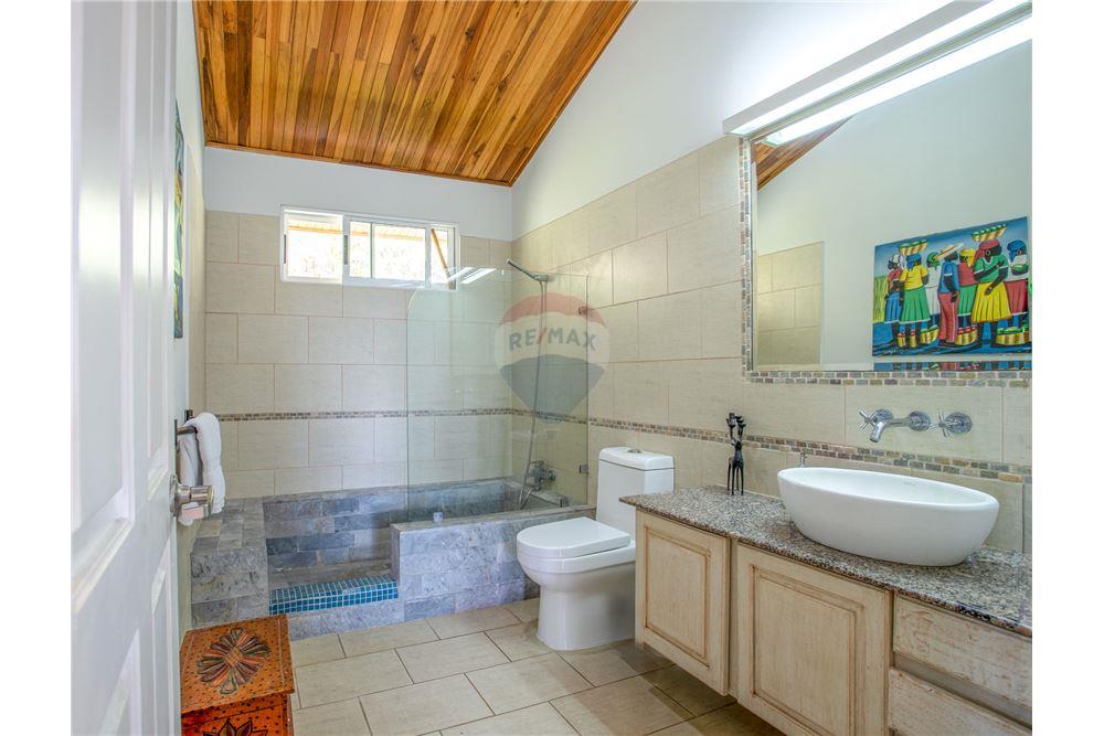 Residenziale - Villa - Atenas, Alajuela- Atenas, Costa Rica - Caribbean & Central Ameri - 29 - 90128002-996