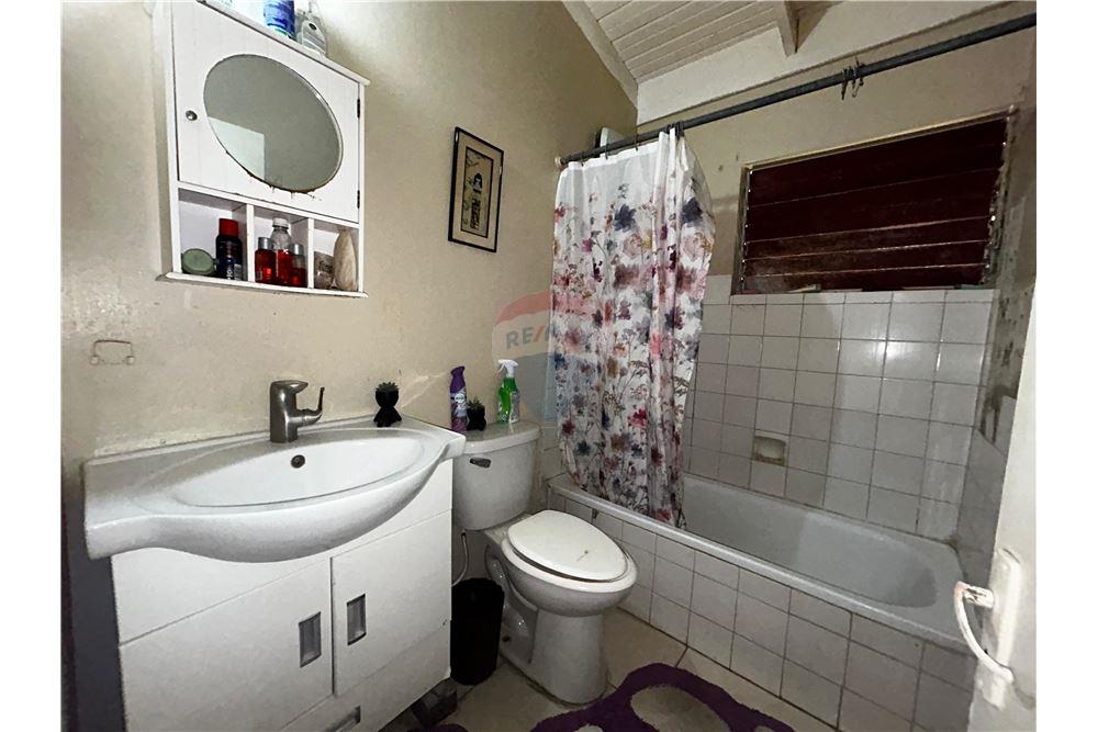 Villa - Te Koop - Bull Bay, Saint Andrew, Jamaica - 3 - 901321005-1