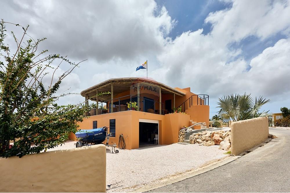 Villa - For Sale - Sabadeco, Bonaire, Bonaire - exterior a.jpg - 900171001-814