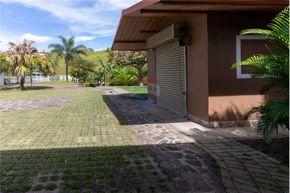 Residenziale - Villa - Atenas, Alajuela- Atenas, Costa Rica - Caribbean & Central Ameri - 31 - 90128002-996