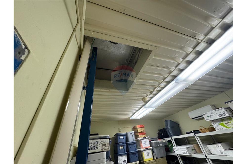 Commercial/Retail - For Sale - Puerto Nuevo, San Juan, Puerto Rico - 27 - 90102025-337