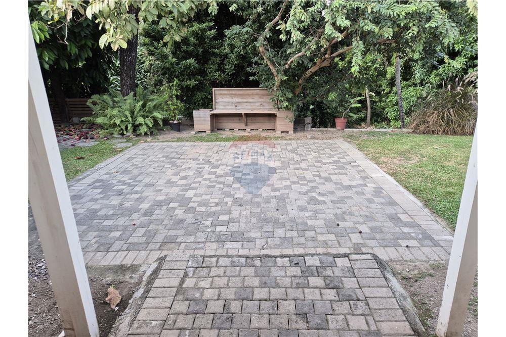 Villa - For Sale - Liguanea, Saint Andrew, Jamaica - 3 - 902411005-1