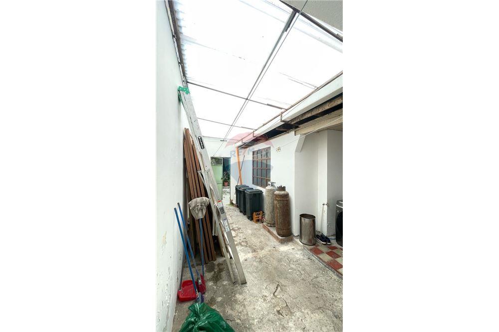 Villa - Te Koop - Quetzaltenango, Quetzaltenango, Guatemala - 13 - 901011001-27