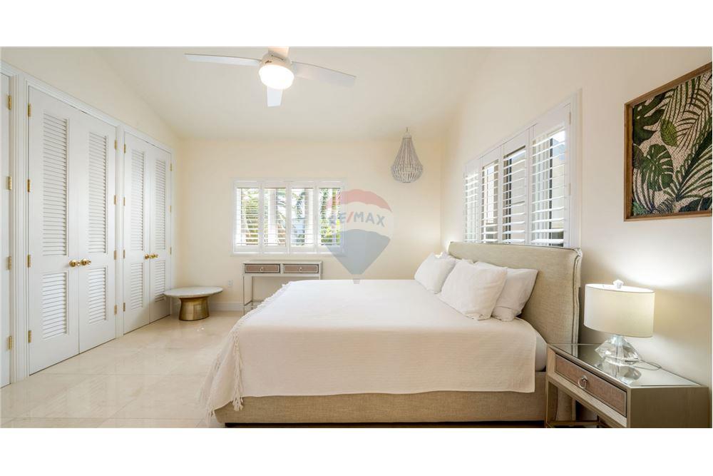 Villa - Venta - W Bay Bch North, West Bay, Islas Caimán - 25 - 90146034-171