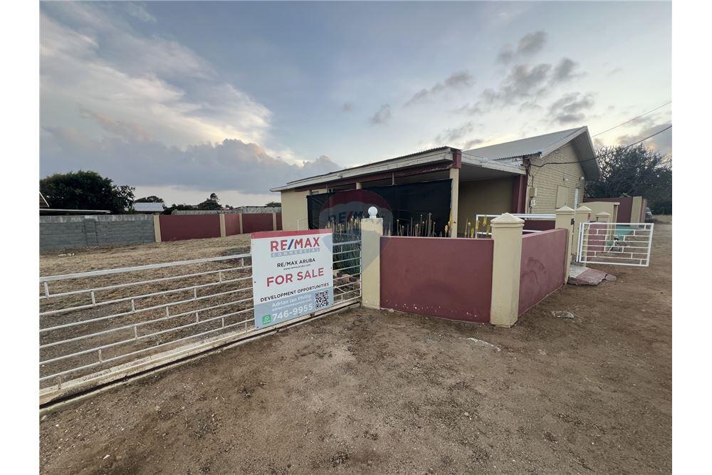 Commercial/Retail - For Sale - Sint Nicolaas, Aruba, Aruba - 55364 - 90105035-27