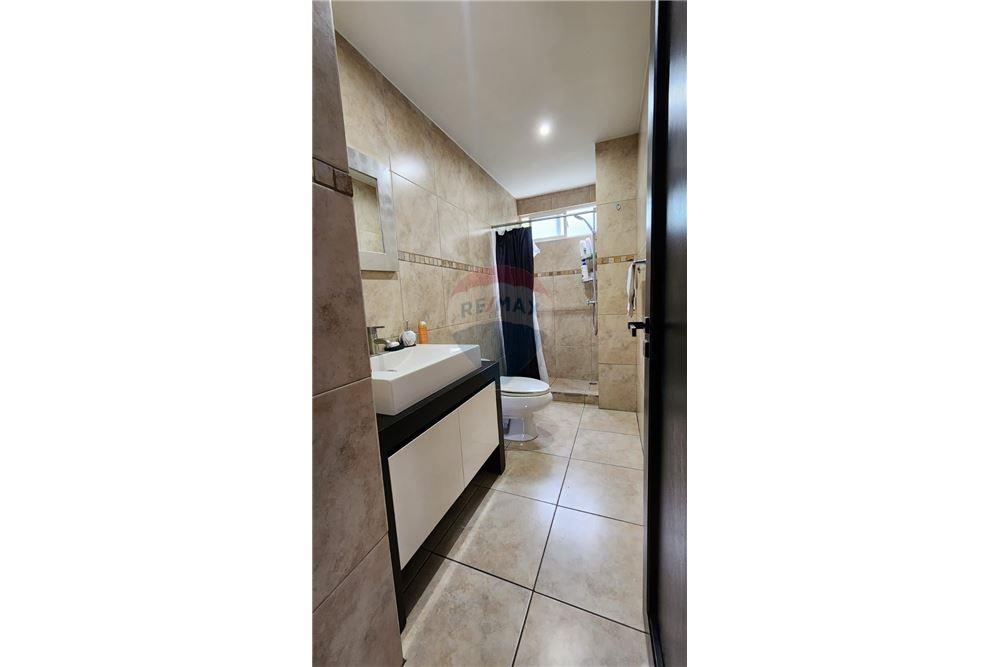 Apartamento/Condominio - Venta - Guatemala City, Guatemala, Guatemala - 11 - 902651004-5