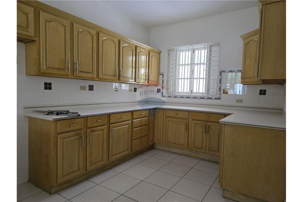 Condo/Apartment - For Sale - Grosvenor, Saint Andrew, Jamaica - 5 - 901321002-17